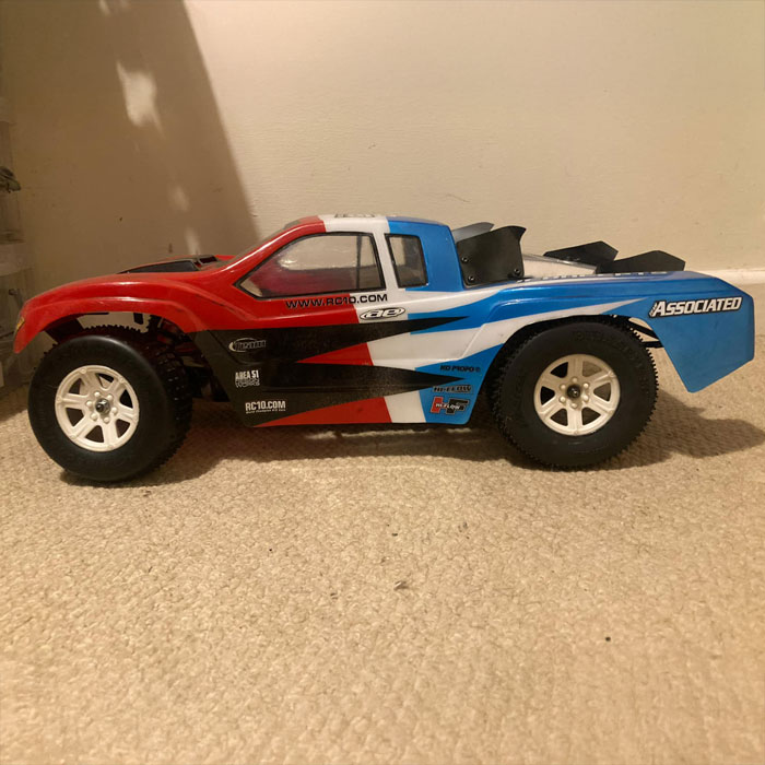 10th Off Road Trucks